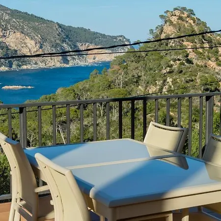 Aiguablava Sleeps 8 Pool Tamariu